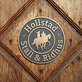 Logo Hollstad bronsgjutning